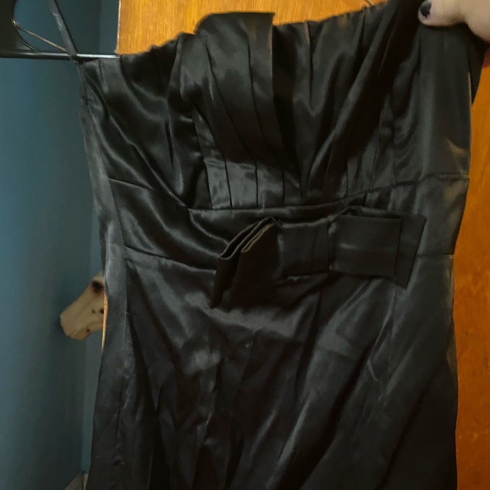 Mini black strapless dress with bow